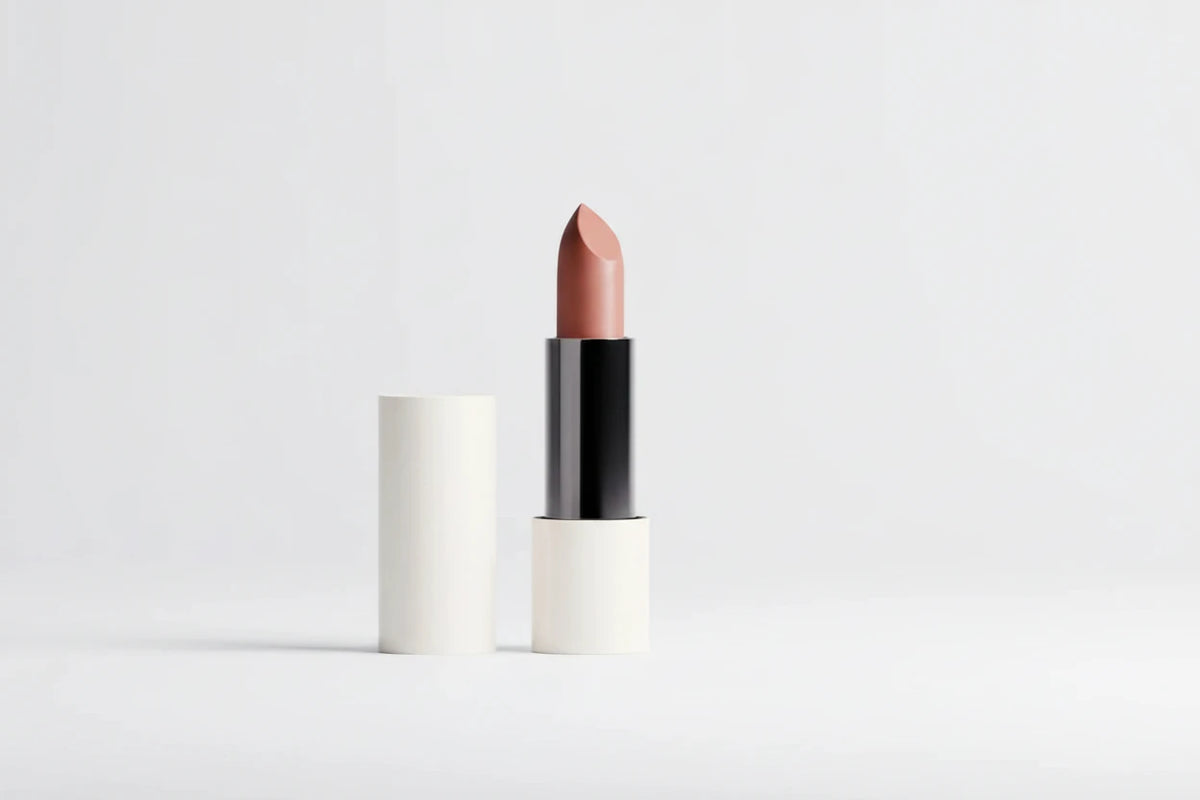 Signature Lipstick: 90’s Nude